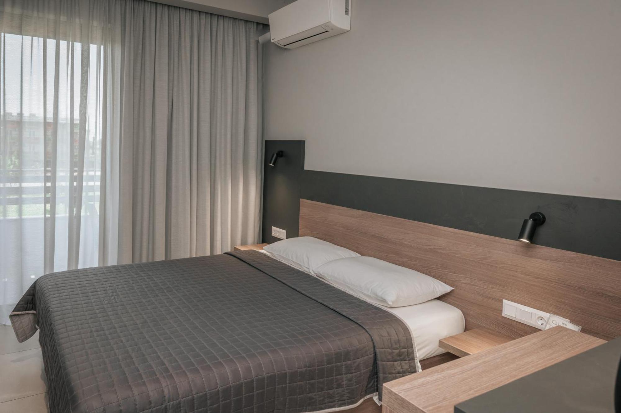Elizabeth Queen Luxury Rooms Паралія-Катерініс Екстер'єр фото