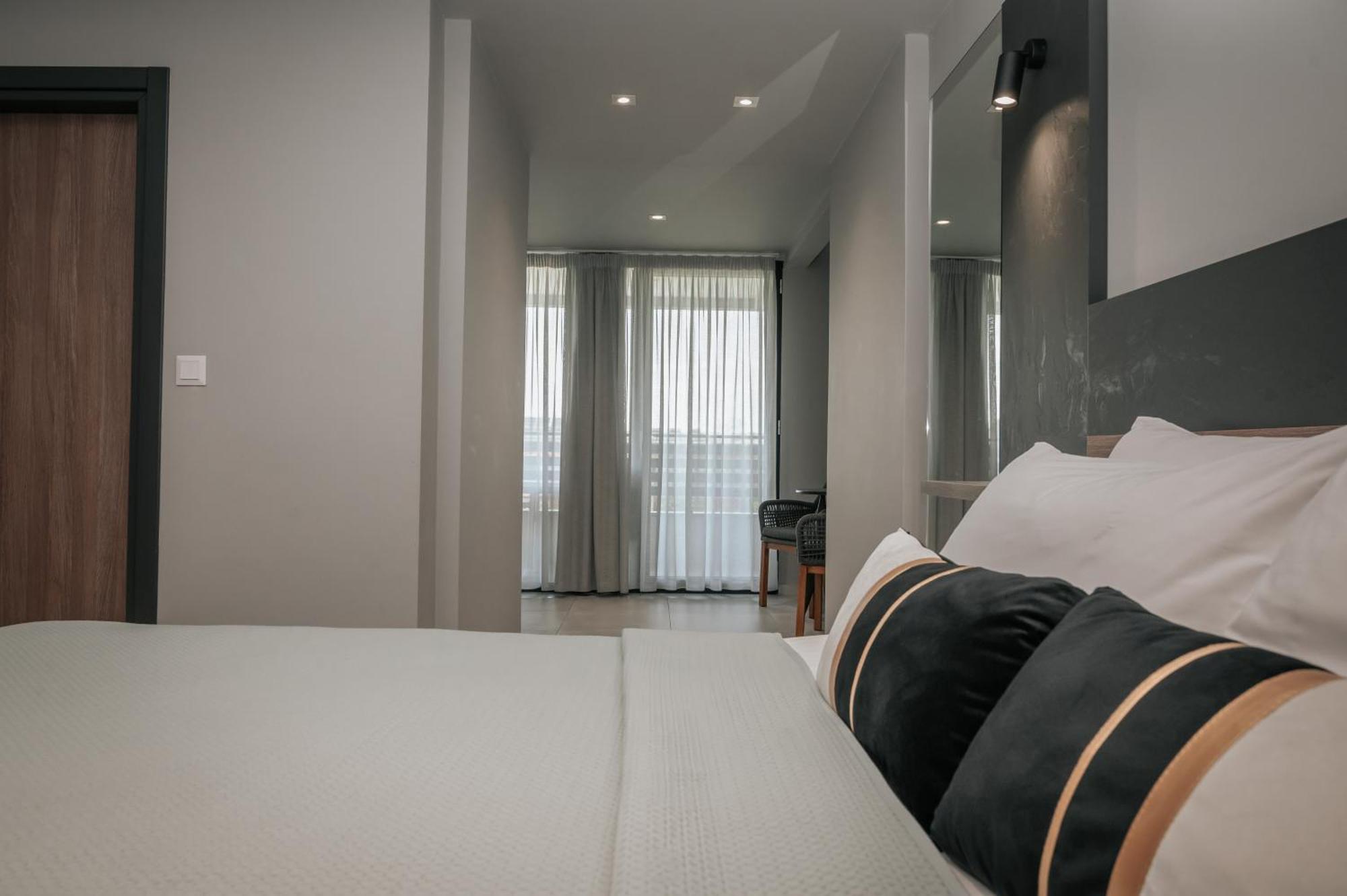 Elizabeth Queen Luxury Rooms Паралія-Катерініс Екстер'єр фото