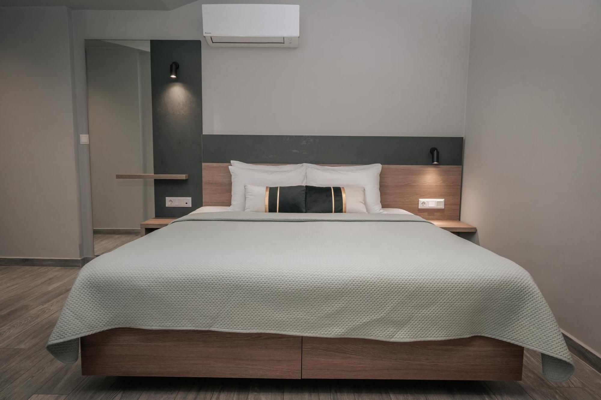 Elizabeth Queen Luxury Rooms Паралія-Катерініс Екстер'єр фото